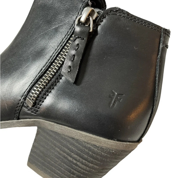 FRYE Judith Black Leather Ankle Bootie short Boots size 6.5 - Picture 2 of 10